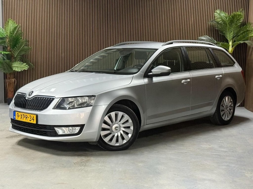 Skoda Octavia Combi 1.2 TSI Grt Ambition (bj 2014), Auto's, Skoda, Voorwielaandrijving, Euro 5, Gebruikt, 4 cilinders