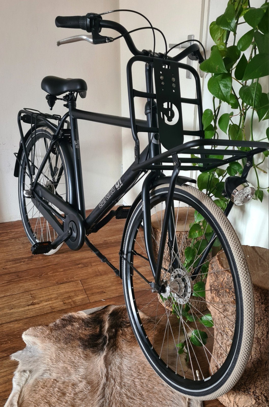 Matzwarte CORTINA U1 Herenfiets || Transportfiets || Nexus 3, Versnellingen, Zo goed als nieuw, 61 tot 65 cm, Trommelrem