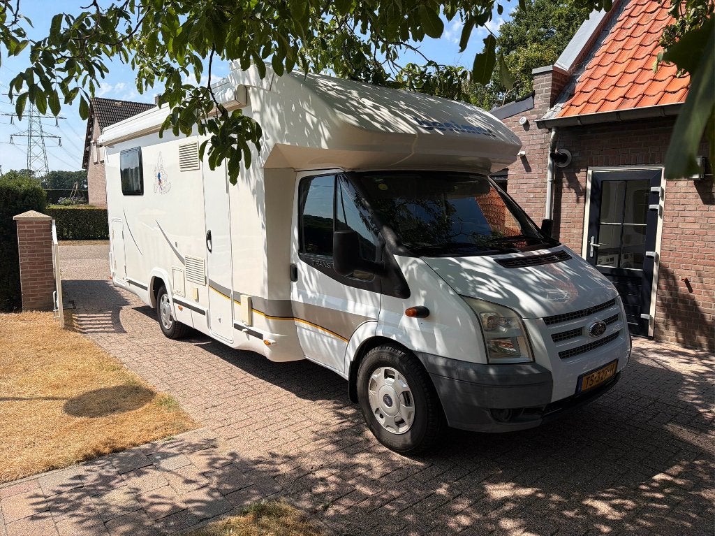 Benimar Camper Ford Transit, Caravans en Kamperen, Campers, Particulier, tot en met 4, Half-integraal, Ford, Ford, 6 tot 7 meter