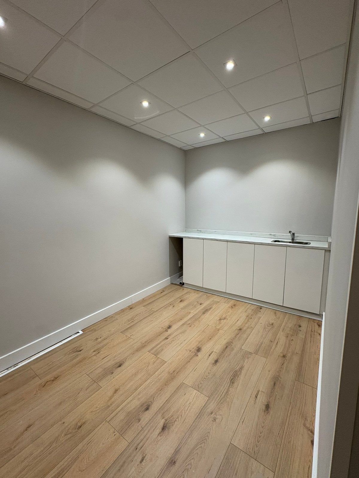 Behandelkamer te huur, Amsterdam Oost, Amsterdam