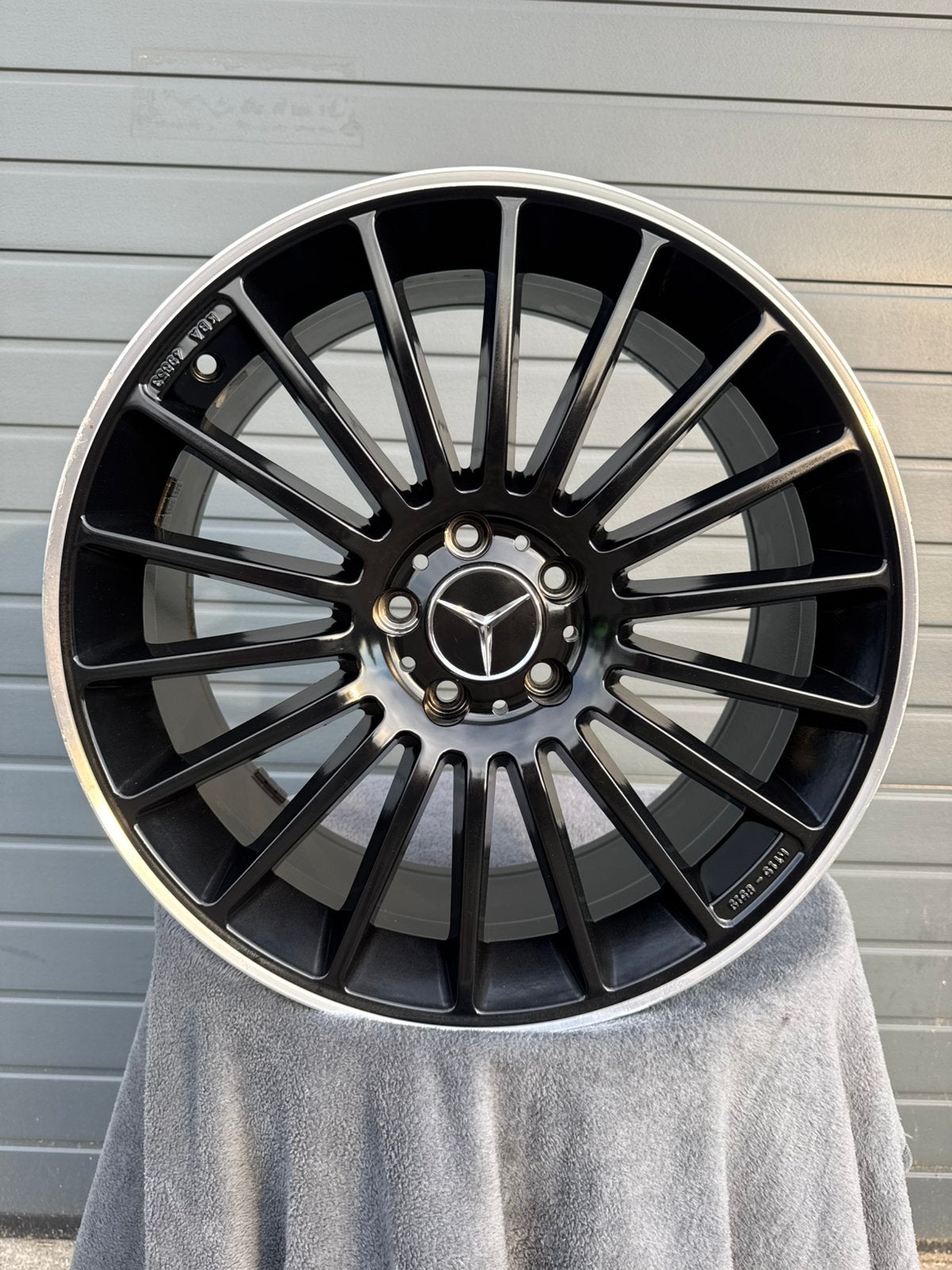 19inch Mercedes velgen AMG / C-klasse / A-klasse / C63 / A45, Auto-onderdelen, Banden en Velgen, Velg(en), Zomerbanden, 19 inch