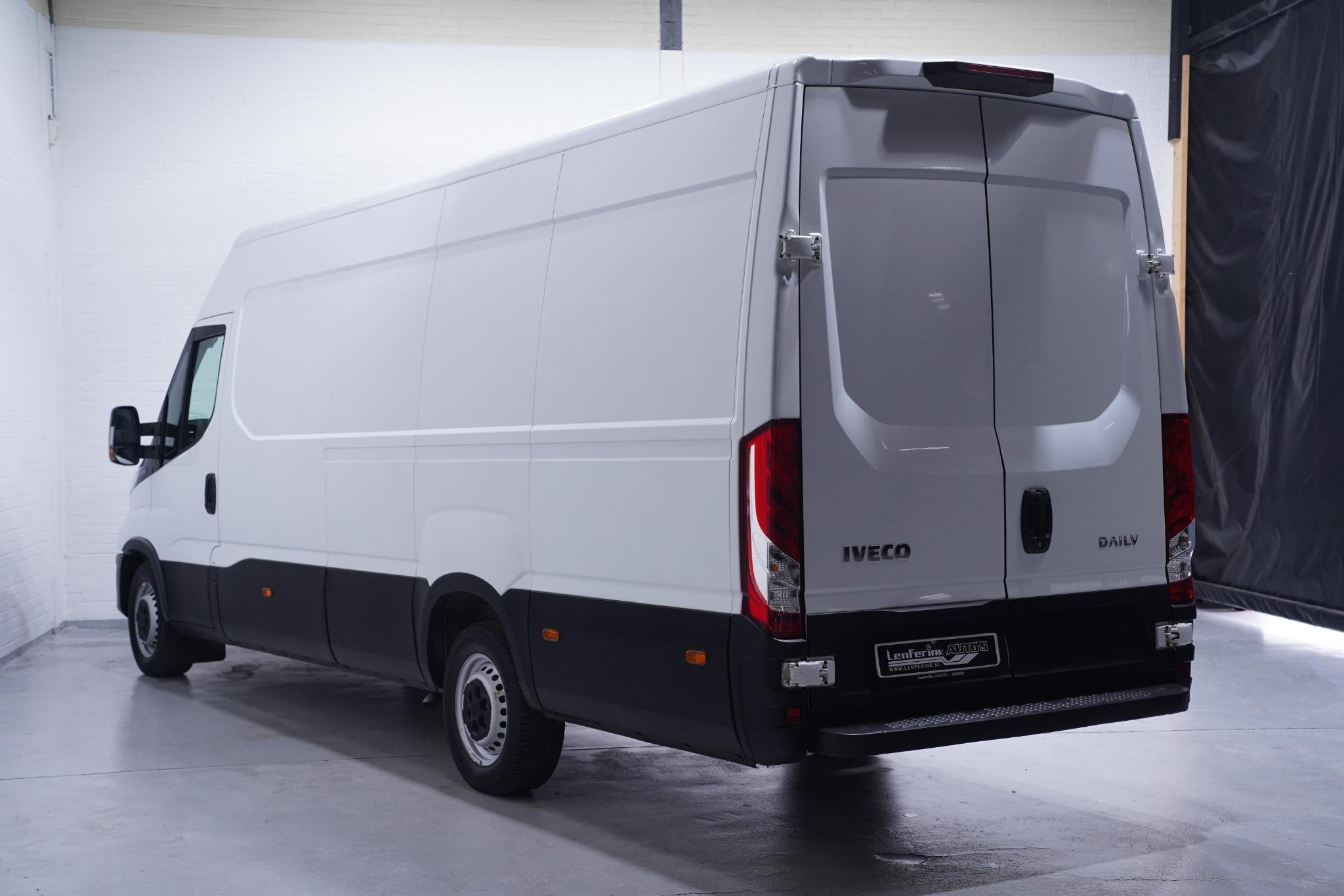 Iveco Daily 35S16 160 pk L4H2 XXL Airco ECC, Laadruimte Pakk, Auto's, Gebruikt, Iveco, Bedrijf, Geïmporteerd