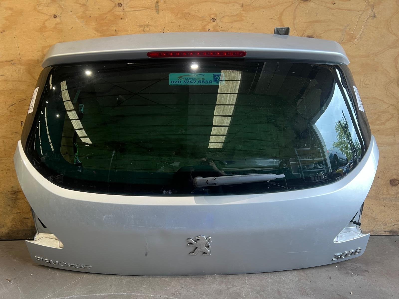 Peugeot 3008 EZRC Grijs Achterklep Achterzijde 2009-2016, Taurusavenue 1
2132 LS  Hoofddorp, NL, Gebruikt, Contact.group@renault.com