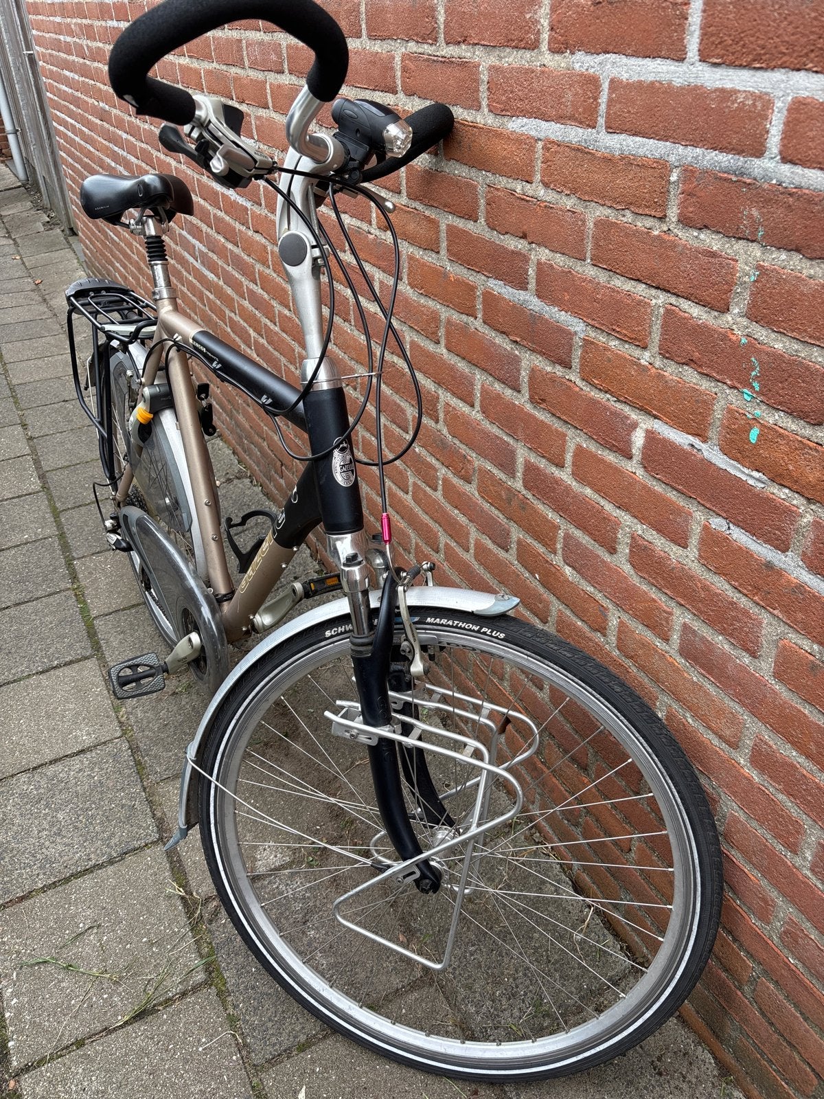 Gazelle Medeo Trekkingfiets - 24 versnellingen, 61 cm, Ophalen, Gebruikt, Velgrem, Versnellingen
