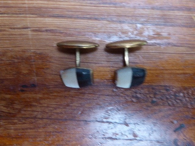 Paar art deco goudkleurige manchetknopen, zwart wit., Ophalen of Verzenden, Dames