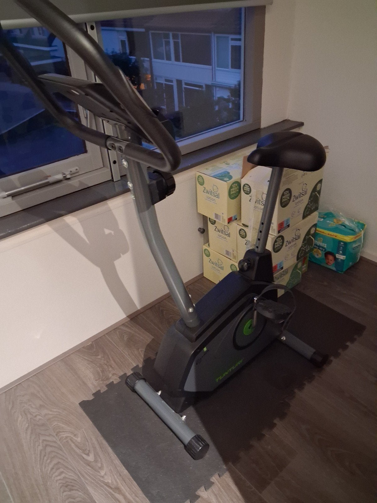 Tunturi Cardio Fit Hometrainer Goede staat inclusief matten, Ophalen, Zo goed als nieuw, Hometrainer