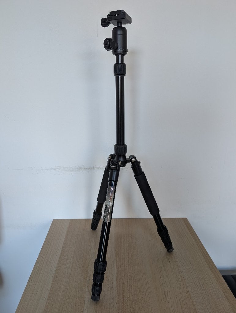 Dic Mic B-32 camerastatief / fotostatief, Ophalen, Overige merken, Met waterpas, Driepoot