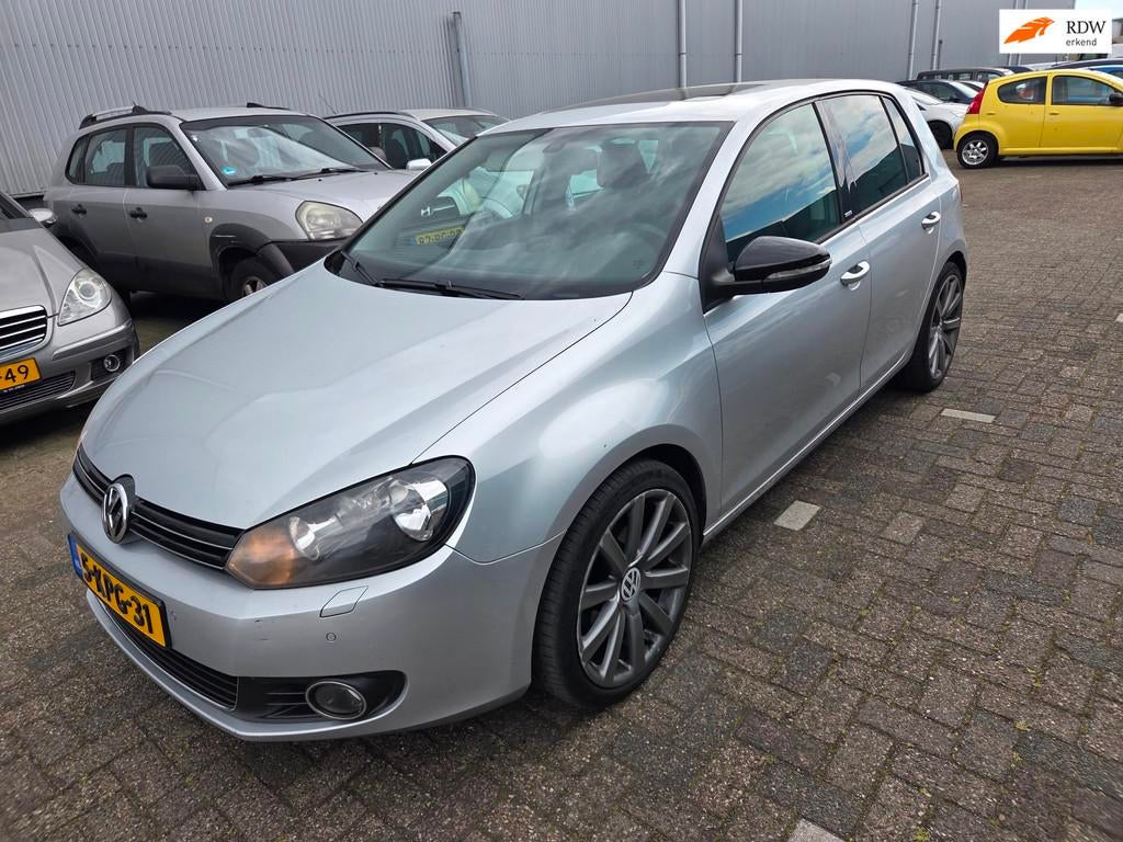 Volkswagen Golf 1.6 TDI Comfortline rijdt super, Voorwielaandrijving, Euro 5, Gebruikt, 4 cilinders