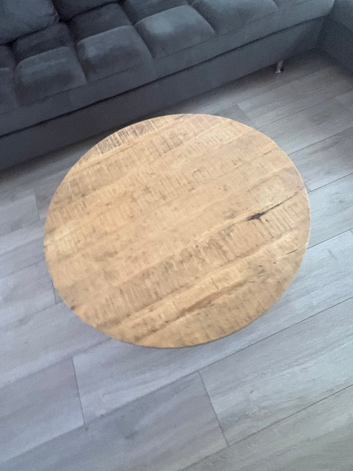 Leuke ronde salontafel met houten blad en metalen onderstel, Ophalen, 50 – 75, Gebruikt, Rond