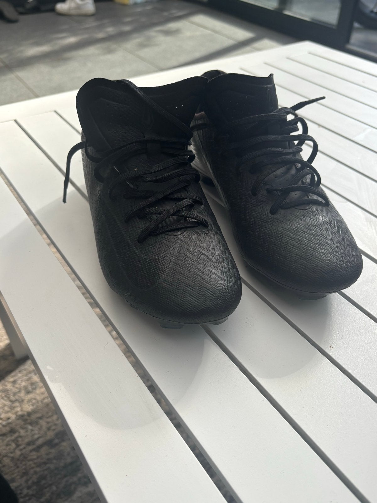 Voetbalschoenen in diverse maten en kleuren, Ophalen, Gebruikt, Schoenen