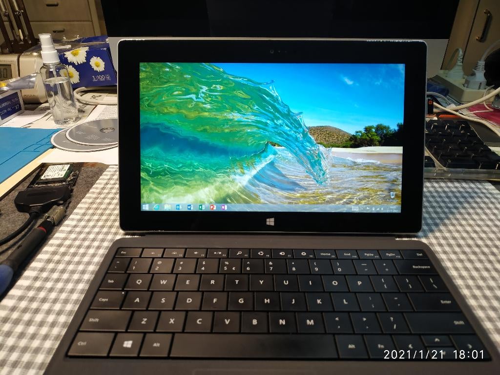 Surface 2, 64GB, Full HD + toetsenbord, 10 inch, Gebruikt, Ophalen of Verzenden, Surface 2