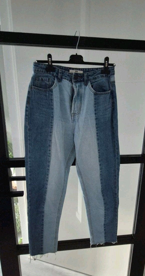 Stradivarius Tweekleurige Spijkerbroek Maat 36, Blauw, Ophalen of Verzenden, Zo goed als nieuw, W28 - W29 (confectie 36)