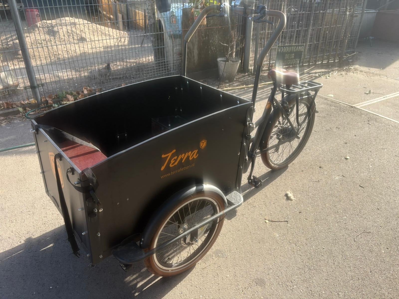 Terra elektrische Bakfiets, Fietsen en Brommers, 4 kinderen of meer, Elektrisch, Zo goed als nieuw, Trommelrem