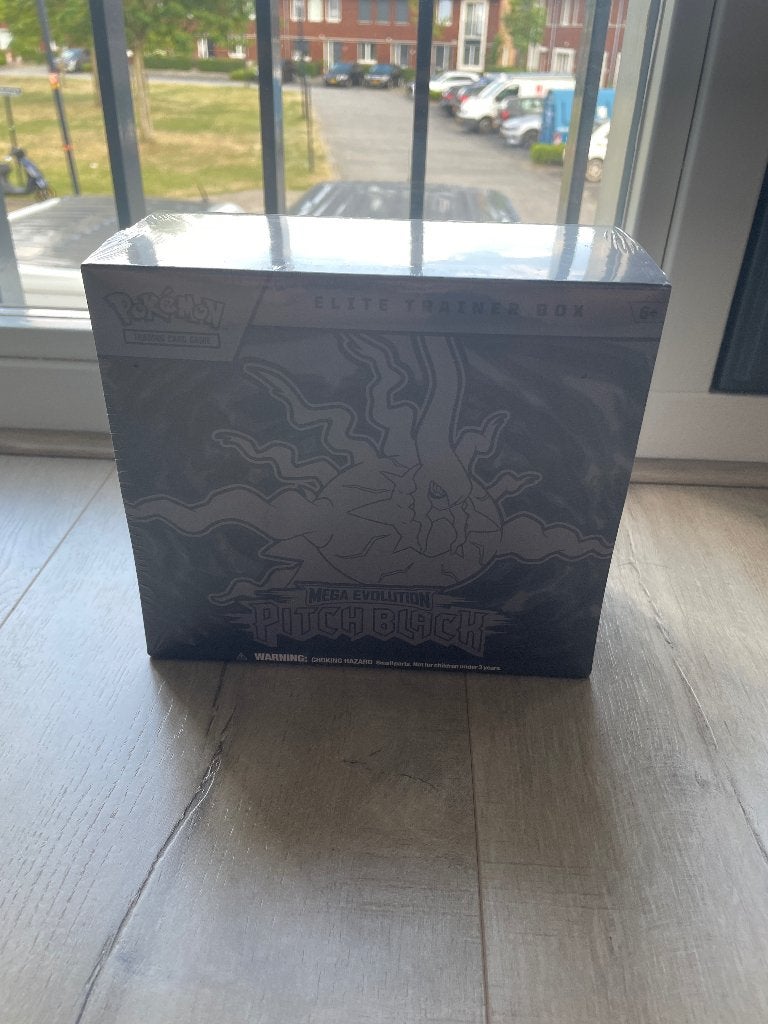 Etb pitch black, Verzenden, Nieuw, Boosterbox, Foil