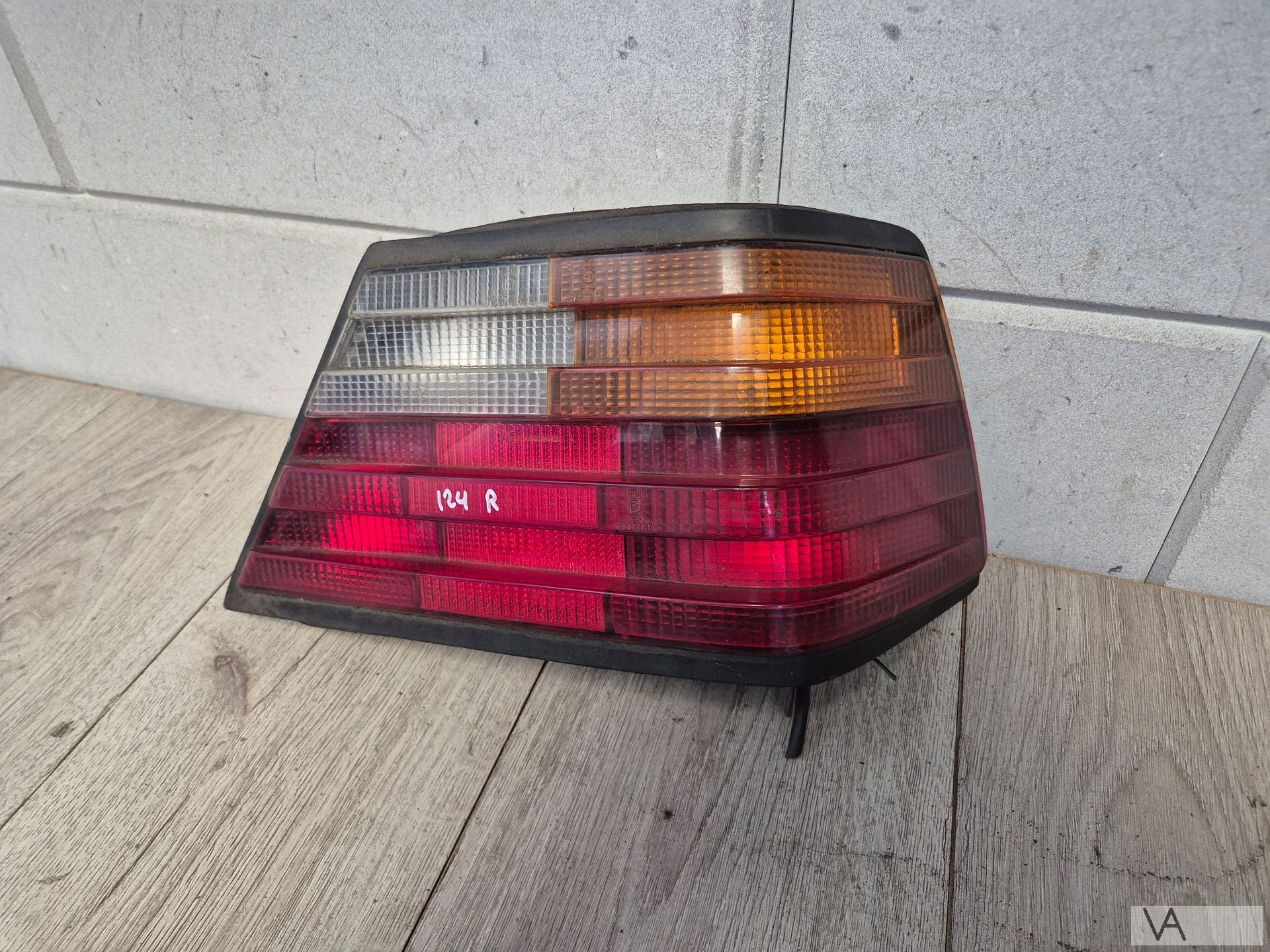 Achterlicht rechts van Mercedes E klasse W124 1983 - 1995, Gebruikt, -, Ophalen of Verzenden, -