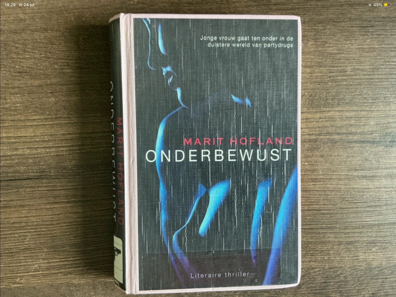 M. Hofland - Onderbewust, Boeken, Literatuur, Gelezen, Ophalen of Verzenden