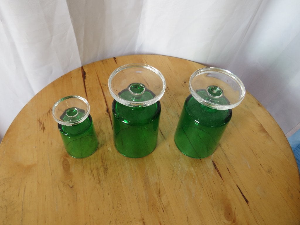luminarc vintage 2 groene wijnglazen en 1 groen borrelglas, Ophalen of Verzenden, Gebruikt, Frisdrankglas