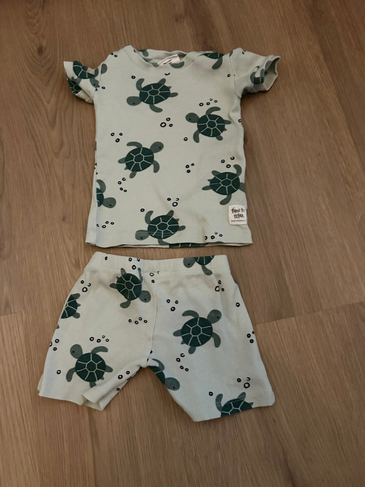 Feetje pyjama’s maat 62, Ophalen of Verzenden, Zo goed als nieuw, Jongetje of Meisje, Nacht- of Onderkleding