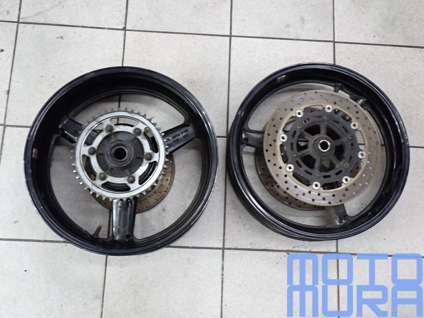 Velgenset compleet voor Yamaha YZF R1 1998 - 2001 velgen vel, Gebruikt, -, -, Ophalen of Verzenden