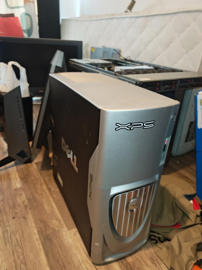 Zeer Zeldzame Dell XPS 600 aangeboden (P4 955EE, 7800GTX x2), Ophalen, Gebruikt, HDD, 250GB