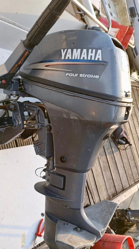 Yamaha F8CMH, een 8 pk 2010 service 2026 april, Ophalen, Zo goed als nieuw
