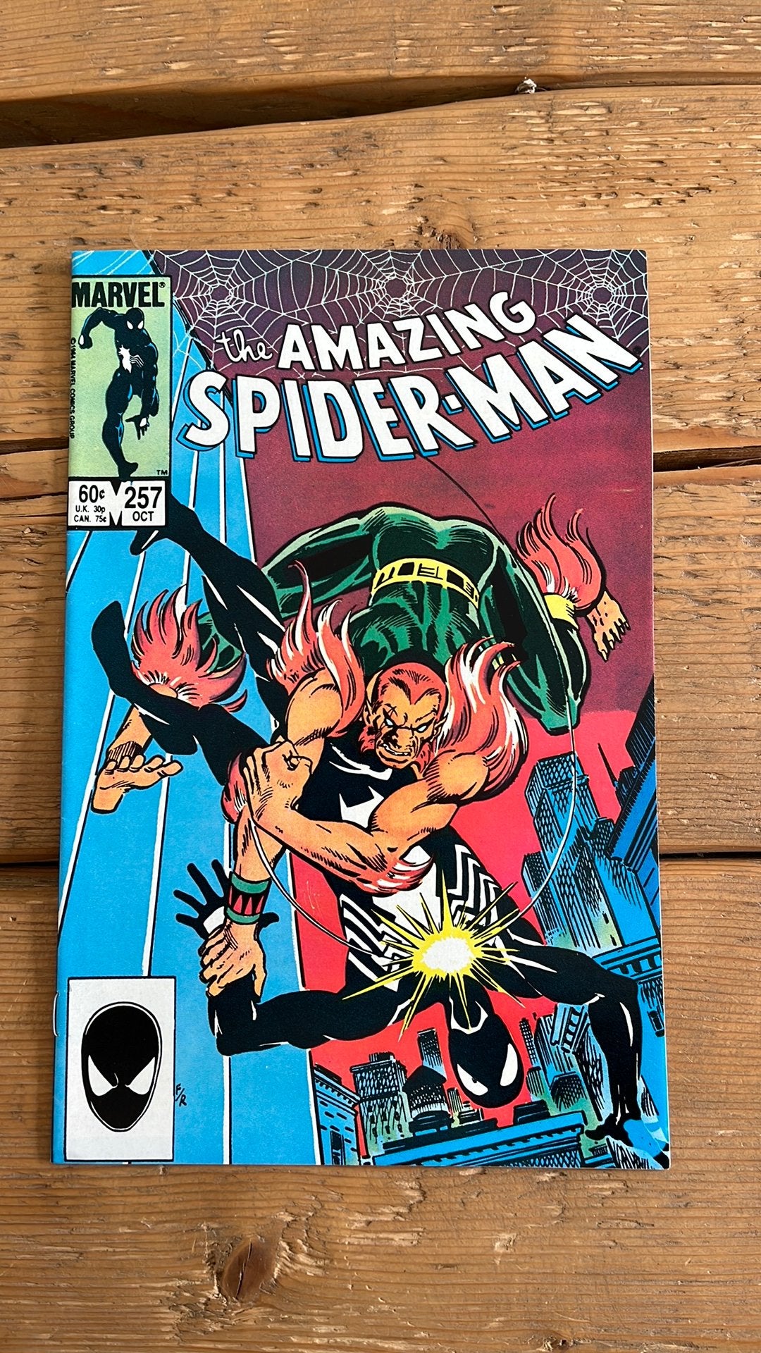 Amazing Spider-man #257 ASM Black Cat Puma MJ Hobgoblin, Eén comic, Ophalen of Verzenden, Zo goed als nieuw, Amerika