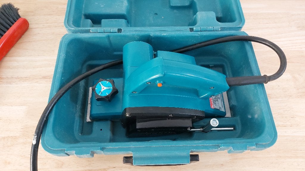 Makita 82mm 1902 elektrische schaafmachine, Doe-het-zelf en Verbouw, Schaafmachines, Ophalen, Gebruikt, Elektrisch