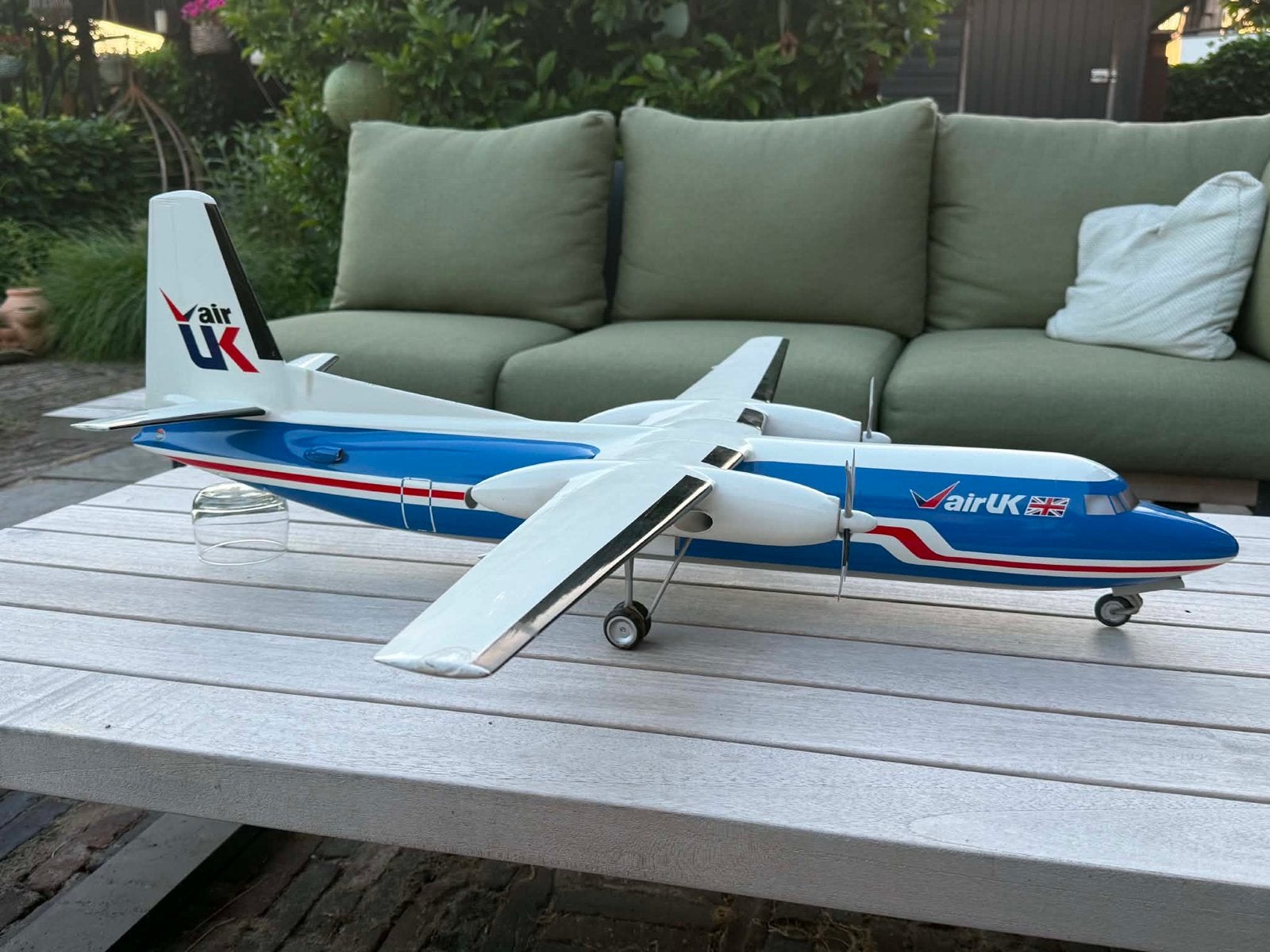 F-27 Verkuyl model Air UK in de schaal 1/20 “zeer uniek”, Ophalen, Gebruikt