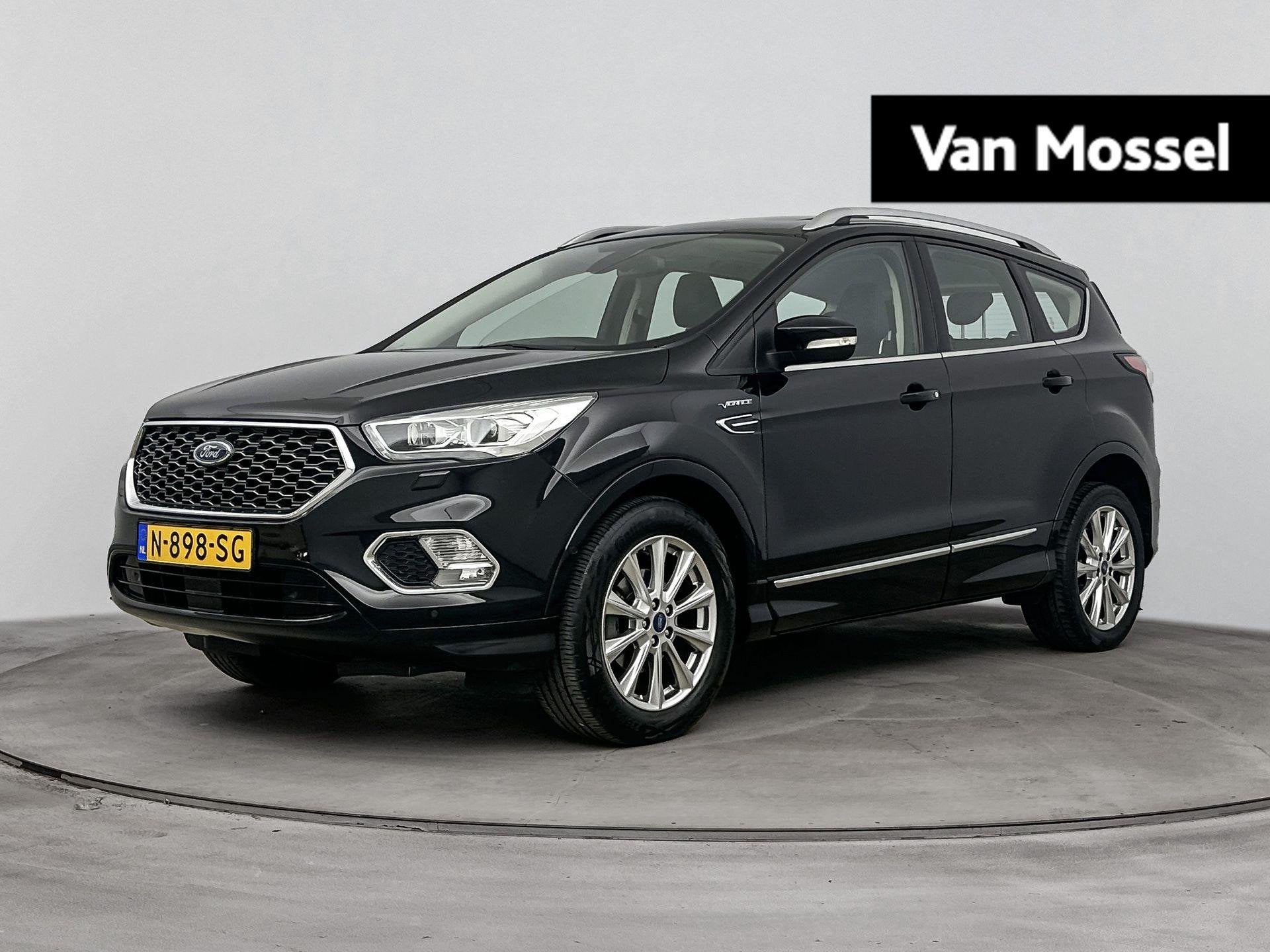 Ford Kuga 1.5 EcoBoost Vignale | Pack Winter | Memory Stoele, Auto's, Dealer onderhouden, Euro 6, 4 cilinders, Zwart