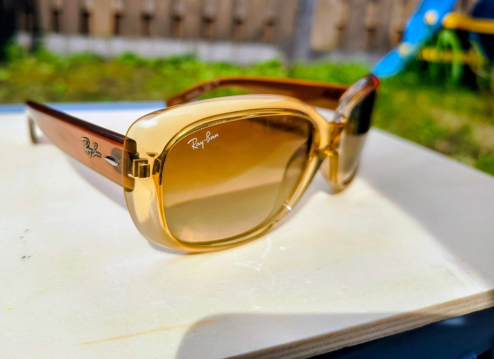 Ray-Ban Jackie Ohh Zonnebril RB 4101 - Zo goed als nieuw, Zonnebril, Bruin, Ophalen of Verzenden, Zo goed als nieuw