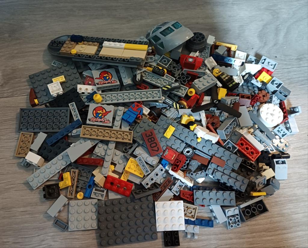 10.-! Partij lego met poppetjes onderdelen minifiguren, Kinderen en Baby's, Speelgoed | Duplo en Lego, Ophalen, Gebruikt