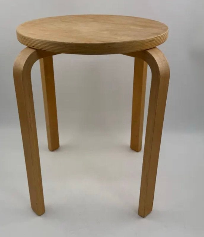 2 ikea frosta aalto alvar, Huis en Inrichting, Krukjes, Ophalen of Verzenden, Zo goed als nieuw, Hout