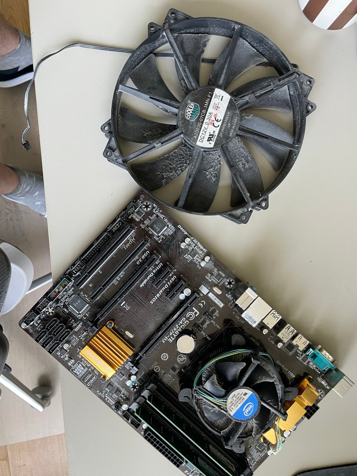 Gigabyte Z97P-D3 + i7-4770K + 16GB RAM + WiFi, Computers en Software, Moederborden, Gebruikt, DDR3, Ophalen of Verzenden, LGA 1150