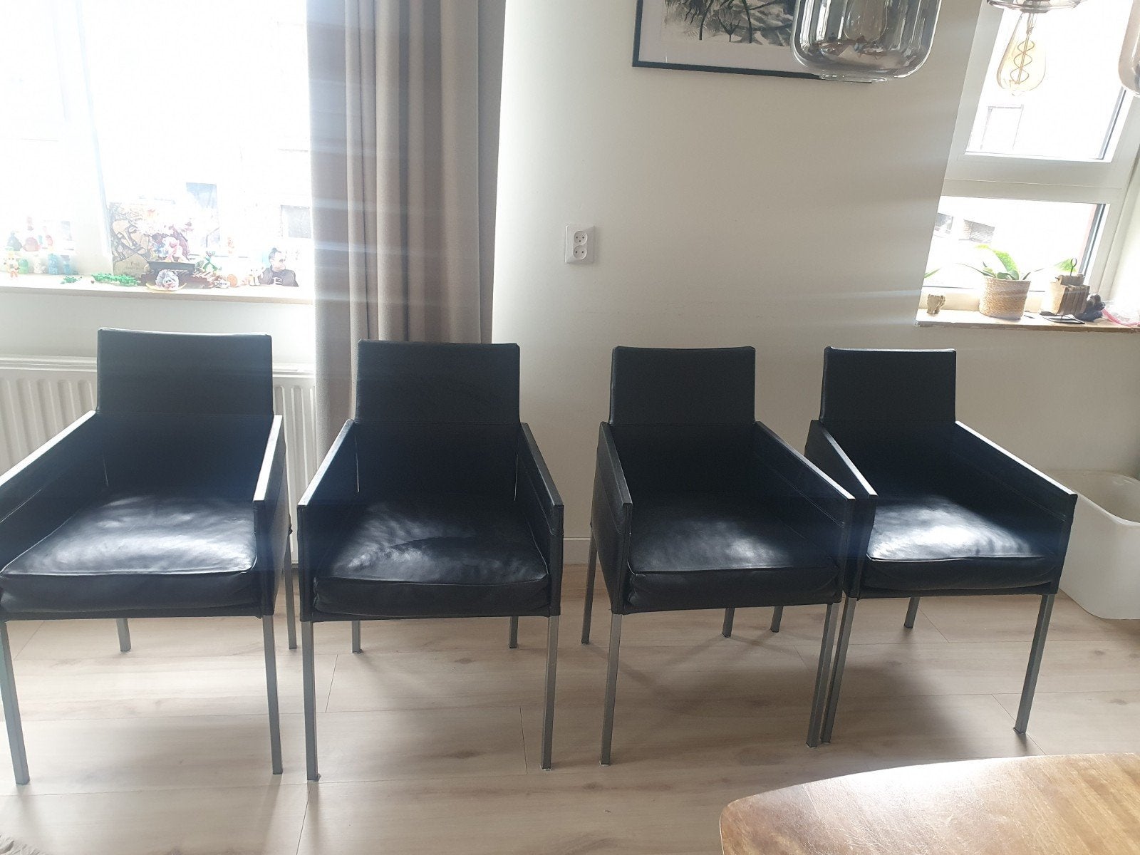 KFF eetkamerstoelen, Ophalen, Gebruikt, Zwart, Leer