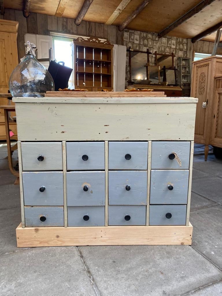 Brocante Franse kist ladekast hobbykist, Ophalen