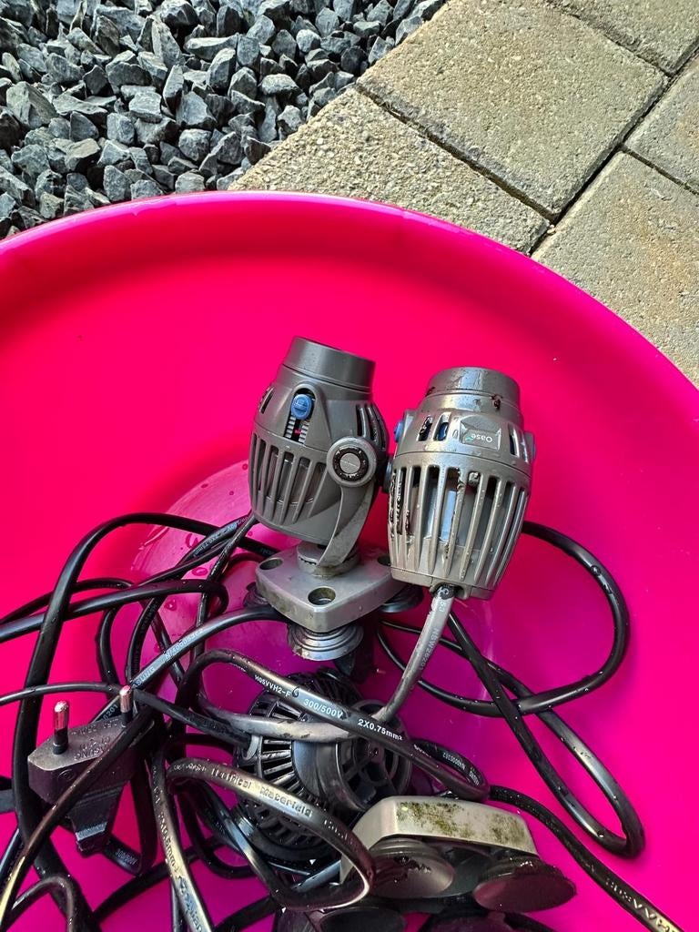 3 stuks wavemaker voor aquarium mag weg voor mooi prijs, Ophalen