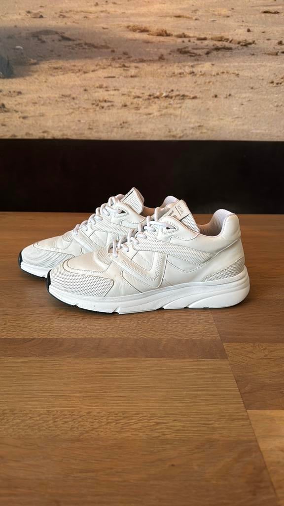 Via Vai sneaker Vic Kyro wit leer 40, Kleding | Dames, Schoenen, Wit, Ophalen of Verzenden, Sneakers of Gympen, Zo goed als nieuw