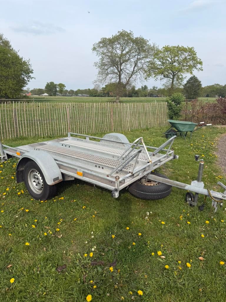 Motortrailer voor 1-3 motors., Ophalen, Gebruikt