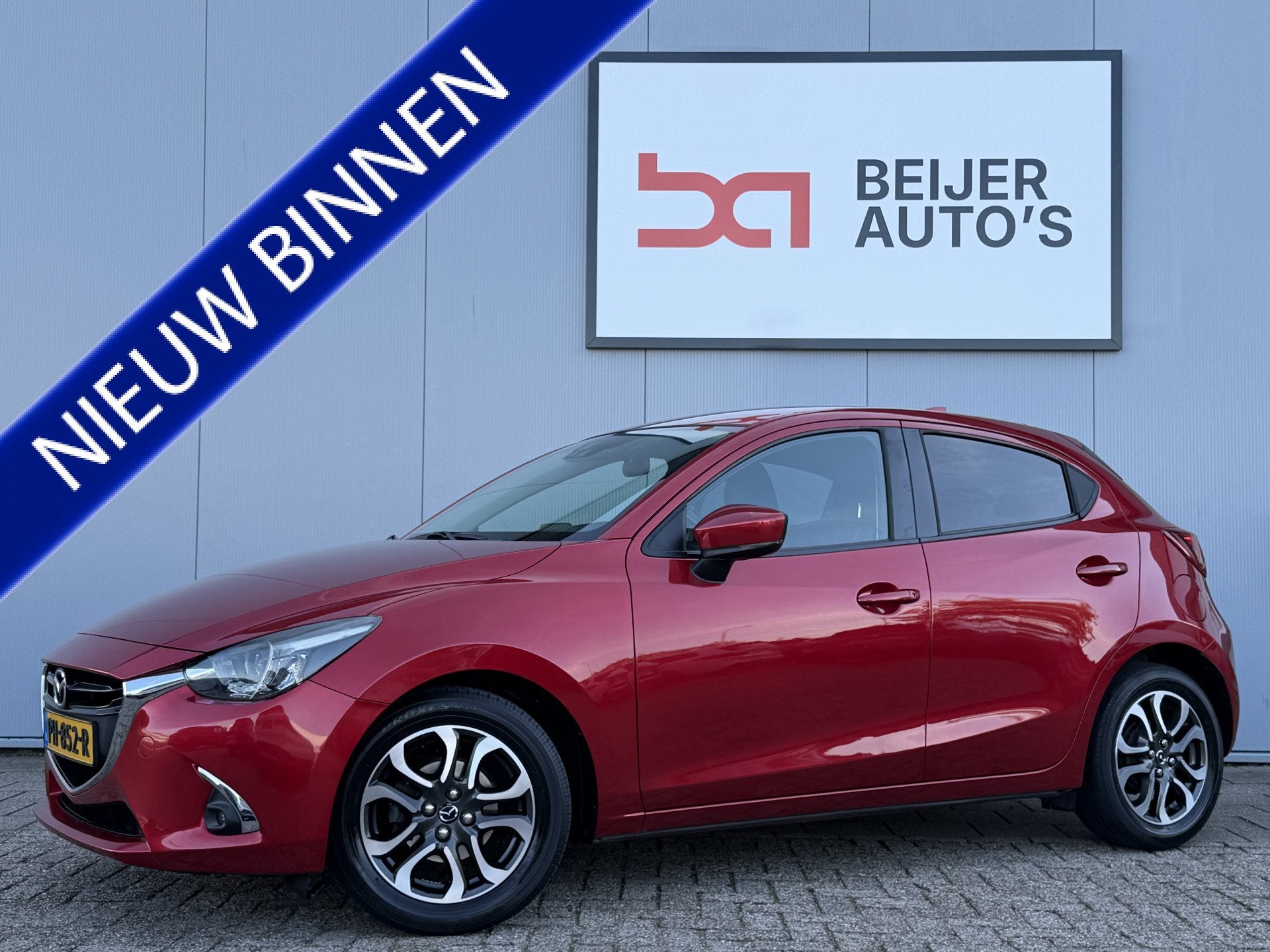 Mazda 2 1.5 Skyactiv-G GT-M Navi/Bluetooth/Climate/Cruise., Auto's, Stof, Gebruikt, 4 cilinders, Origineel Nederlands