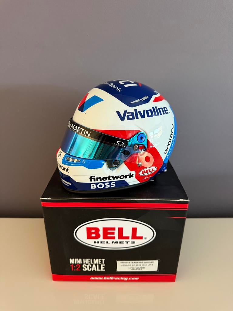Monaco 2024 1:2 Helm Fernando Alonso Aston Martin, Ophalen of Verzenden, Zo goed als nieuw, Formule 1