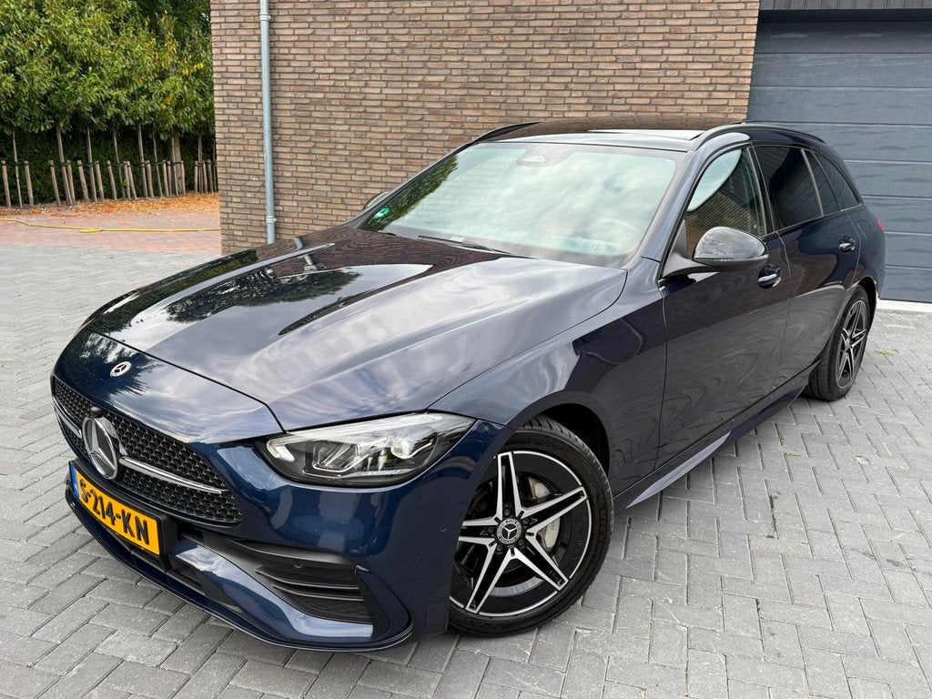 Mercedes-Benz C-klasse Estate 300 e AMG Line, Pano, AMG, BTW, Automaat, Achterwielaandrijving, 4 cilinders, 129 €/maand