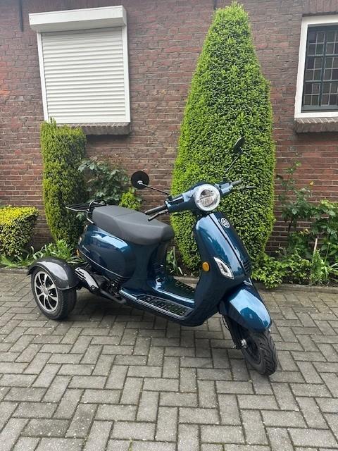 Ripco Retro Driewielscooter (scootmobiel) - 4 Takt - Benzine, Diversen, Overige merken, Nieuw, Ophalen of Verzenden, 16 km/u of meer