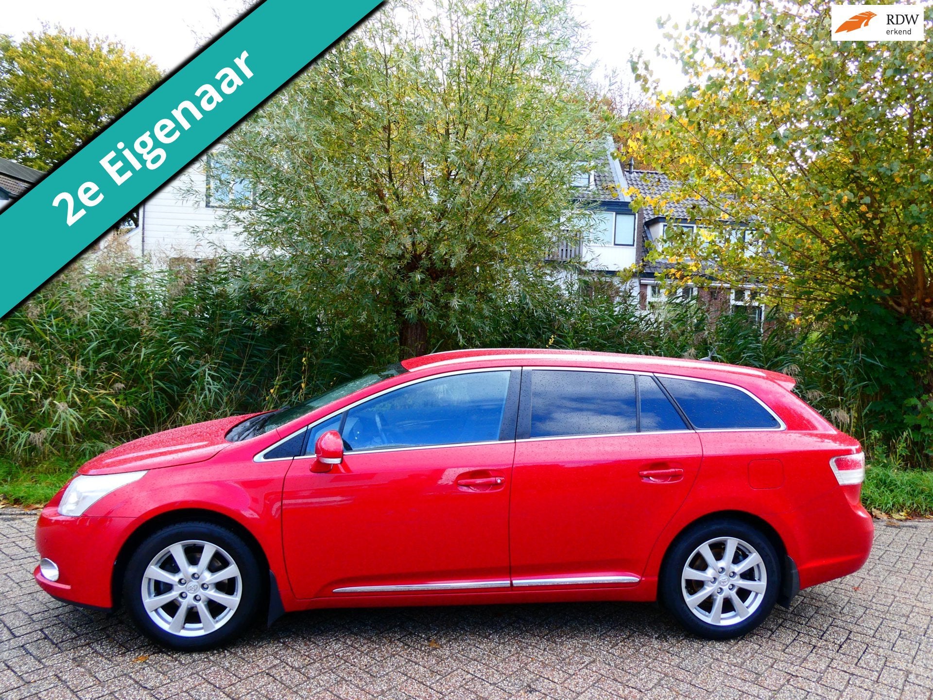 Toyota Avensis Wagon 1.8 VVTi Automaat 2e eig. Clima PDC Tre, 4 cilinders, Grijs, 1600 kg, 1405 kg