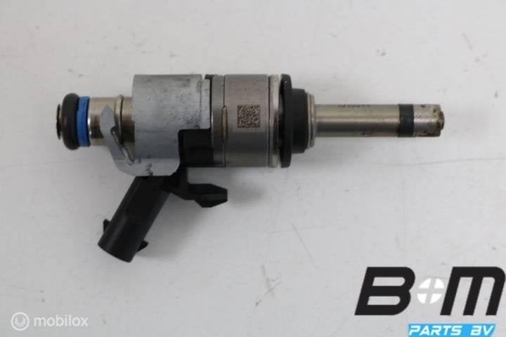 Injector Audi A4 8W 2.0 TFSI DDW ENT736198AD, Gebruikt