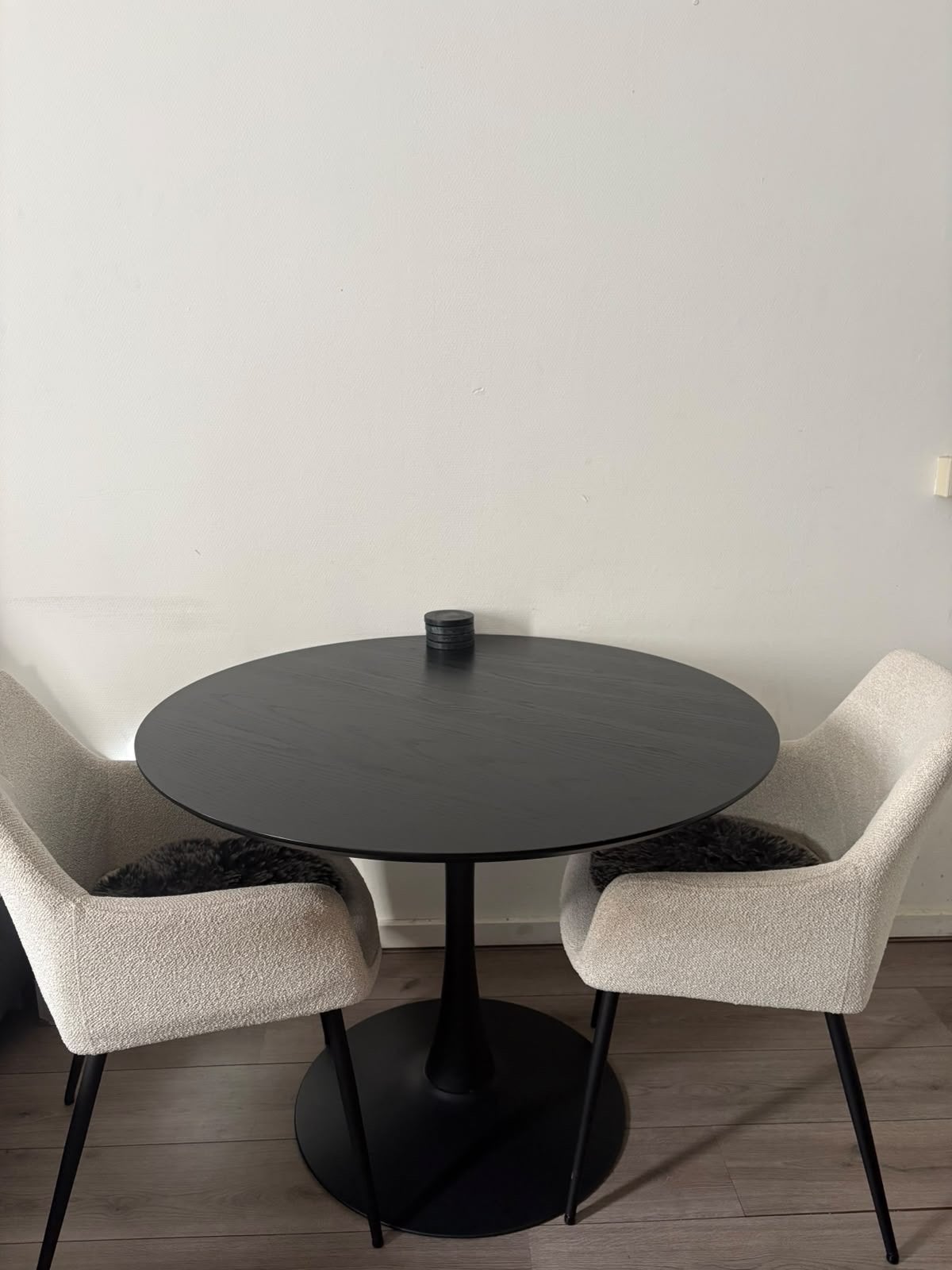 Ronde JYSK eettafel, Ø 100 cm - Snel ophalen!, Ophalen, Gebruikt, Rond, 50 tot 100 cm