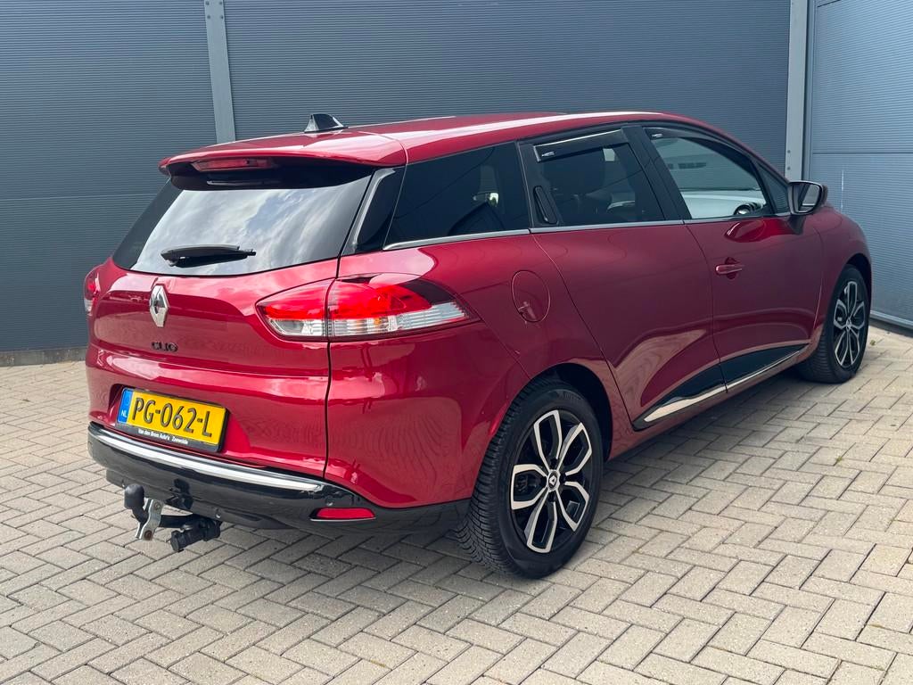 Renault Clio Estate 1.2 TCe Intens / Automaat / Led / Camera, Gebruikt, 4 cilinders, 635 kg, Origineel Nederlands