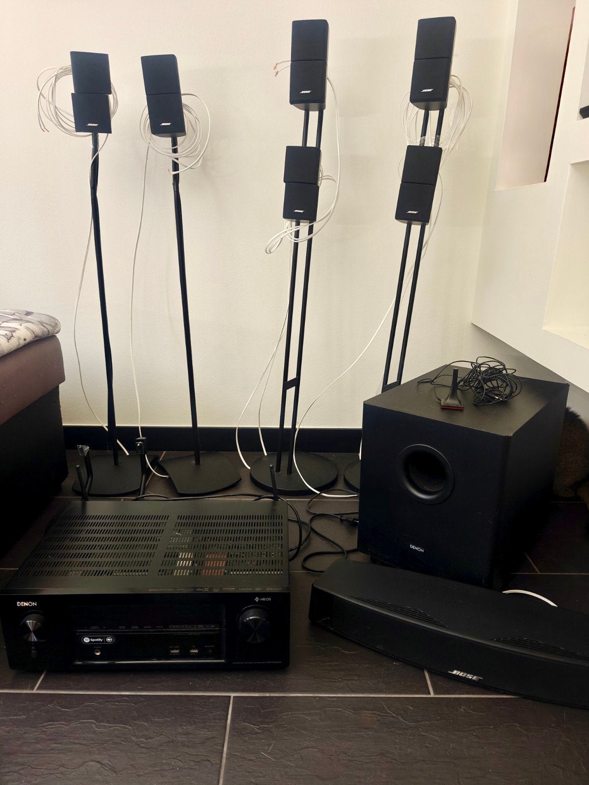 Denon AVR-X1400H met subwoofer en bose cube luidsprekers, 7.1-systeem, Gebruikt, 70 watt of meer, Overige spelers