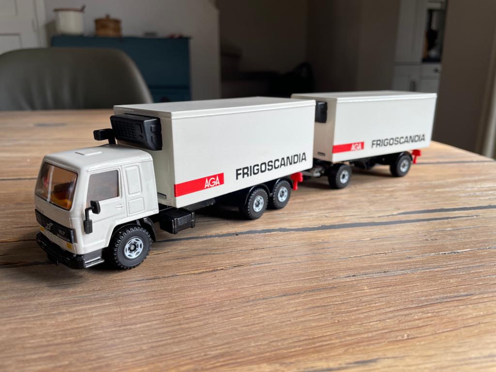 Siku Volvo FL7, Ophalen of Verzenden, Nieuw