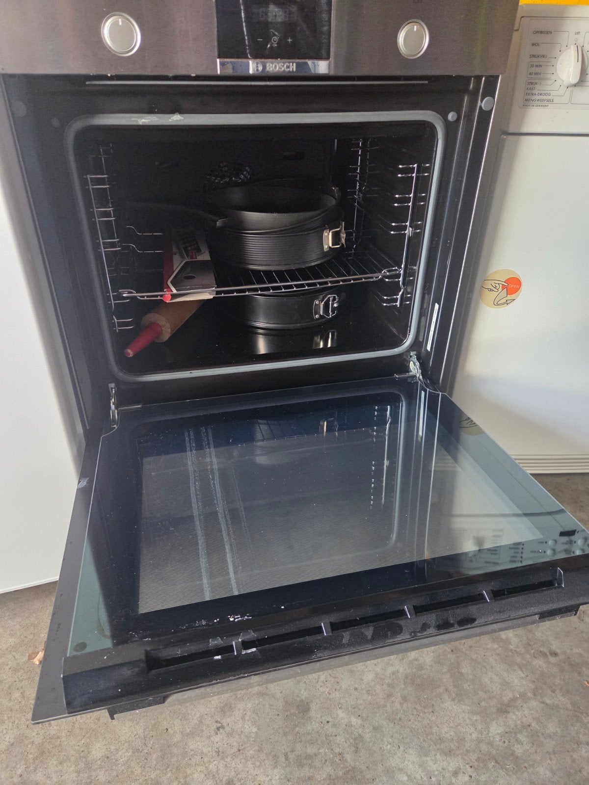 Bosch HLN39A050U Fornuis met katalytische reiniging, Ophalen, Hete lucht, 60 cm of meer, 4 kookzones