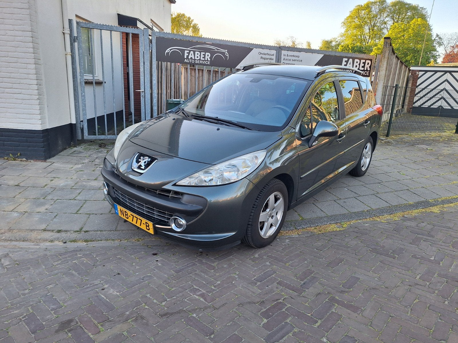 Peugeot 207 1.4 VTI 16V SW 2008 Grijs, Beige, Leder, Stationwagon, Handgeschakeld